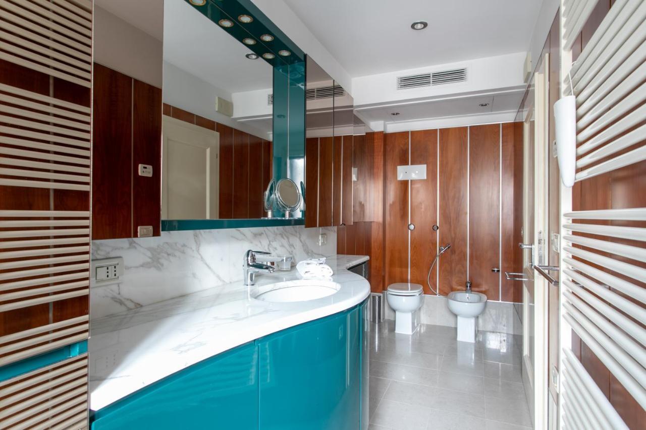 Ca' Al Giglio - Appartamento Vista Canale البندقية المظهر الخارجي الصورة
